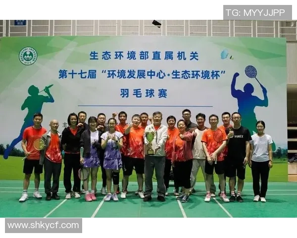 重庆羽毛球队荣登全国团队协作排行榜第五名展现出色团队精神与实力