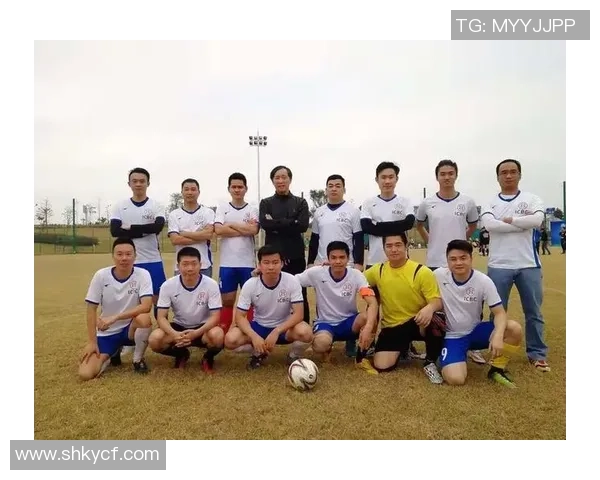 深圳足球队的比赛经验揭秘与成长之路探索